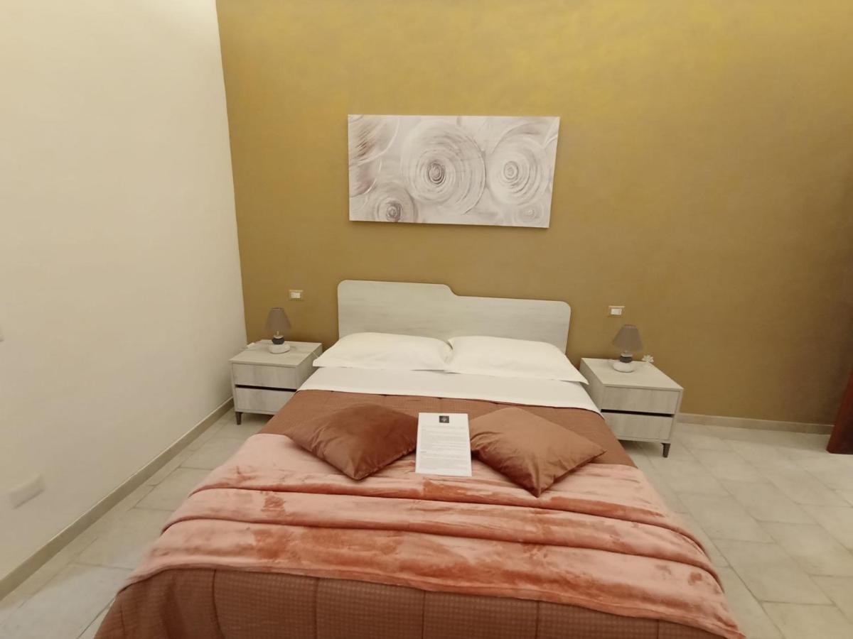 Samele Bed And Breakfast Lecce Exterior foto